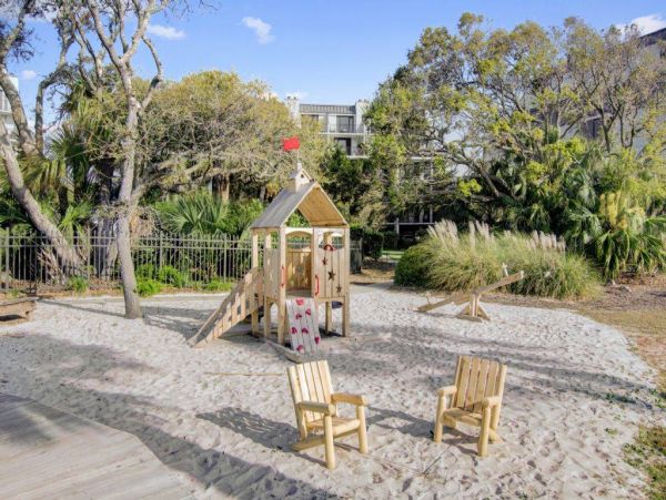 Isle Of Palms Condo 1015779