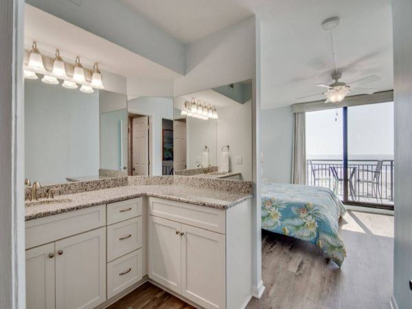 Isle Of Palms Condo 1015780