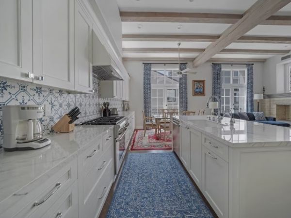 Venice Beach Luxury Four Bedroom House with Roof Terrace