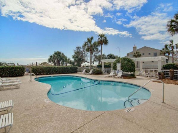 Isle Of Palms Condo 1015785
