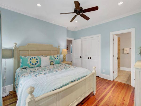 Luxurious Beach House in The Isle of Palms Five Bedroom