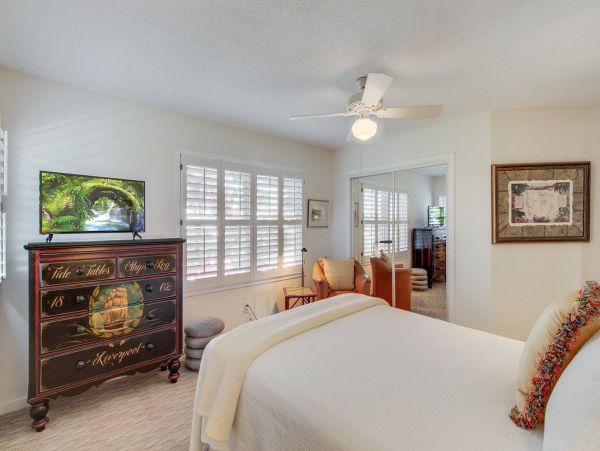 Isle Of Palms Home 1015791