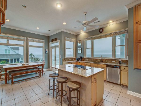 Isle Of Palms Home 1015792