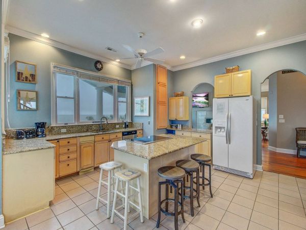 Isle Of Palms Home 1015792