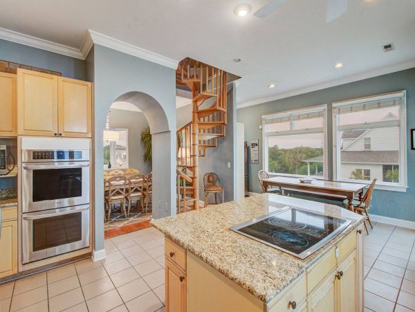 Isle Of Palms Home 1015792
