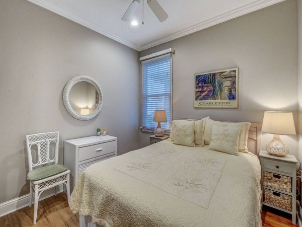 Isle Of Palms Home 1015792