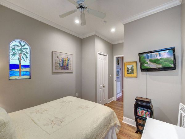 Isle Of Palms Home 1015792