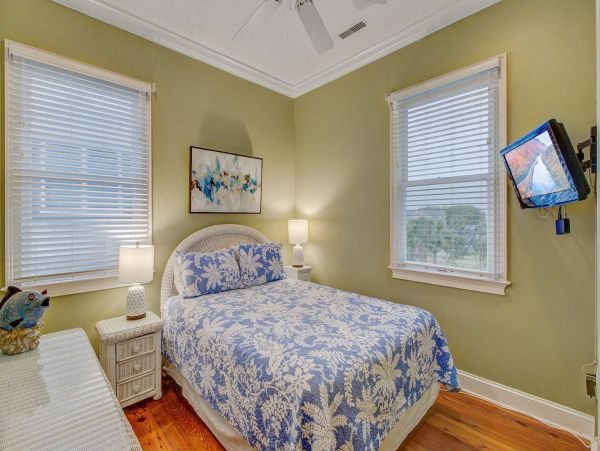Isle Of Palms Home 1015792