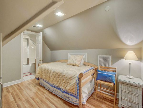 Isle Of Palms Home 1015792