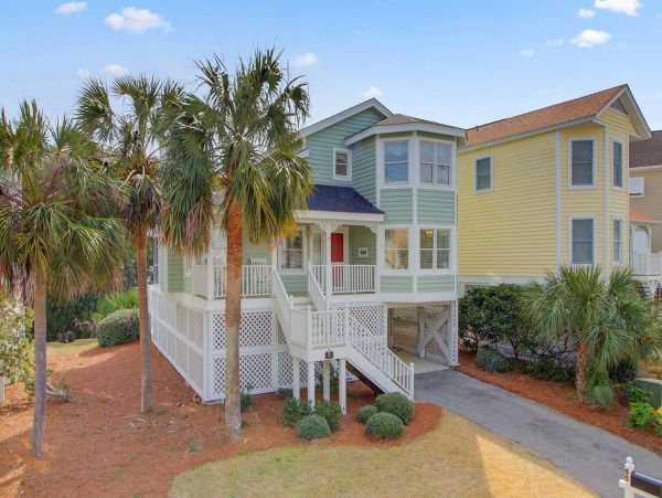 Isle Of Palms Home 1015800