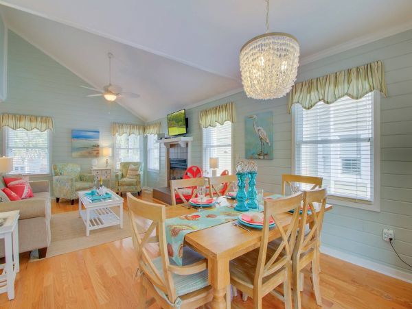 Isle Of Palms Home 1015800