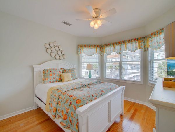 Isle Of Palms Home 1015800