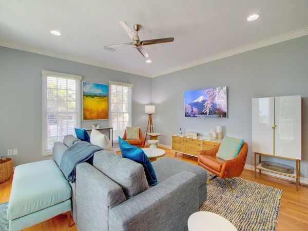 Oceanside Luxury Retreat with Unbeatable Views and Prime Location