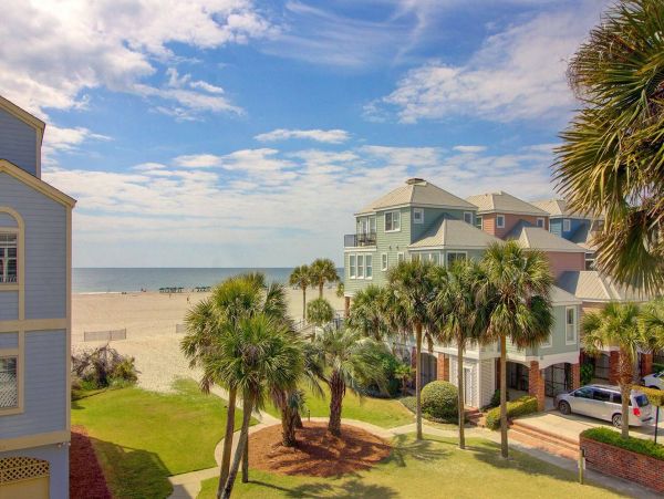 Oceanside Luxury Retreat with Unbeatable Views and Prime Location