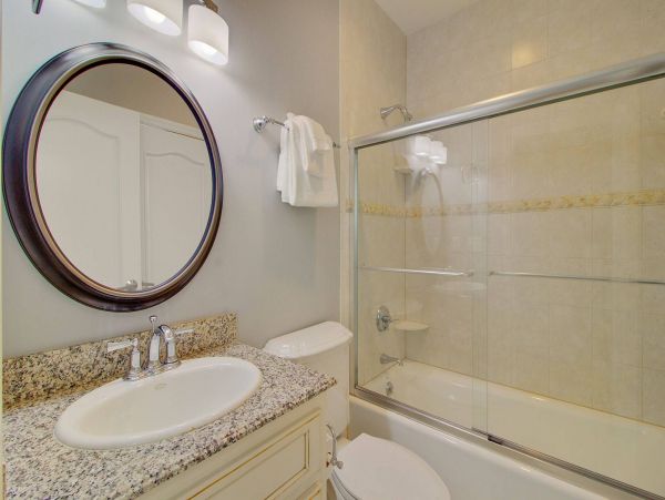 Oceanside Luxury Retreat with Unbeatable Views and Prime Location