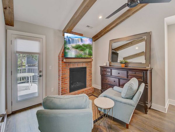 Isle of Palms Dream Vacation Home with Pool & Spa Sleeps 16 Guests