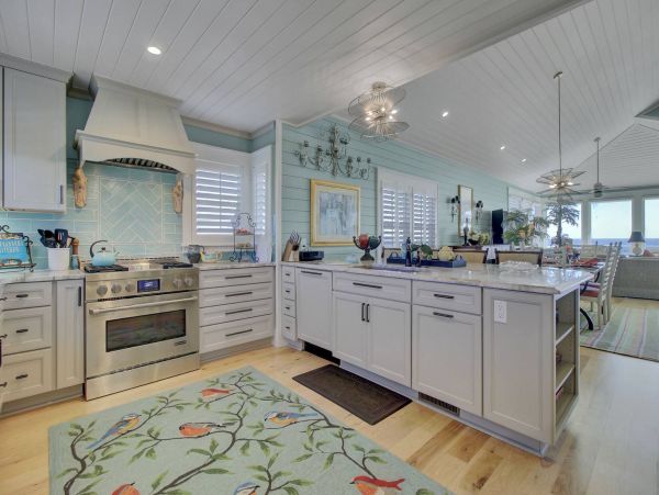 Isle Of Palms Home 1015805