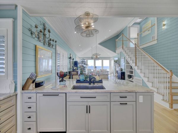 Isle Of Palms Home 1015805
