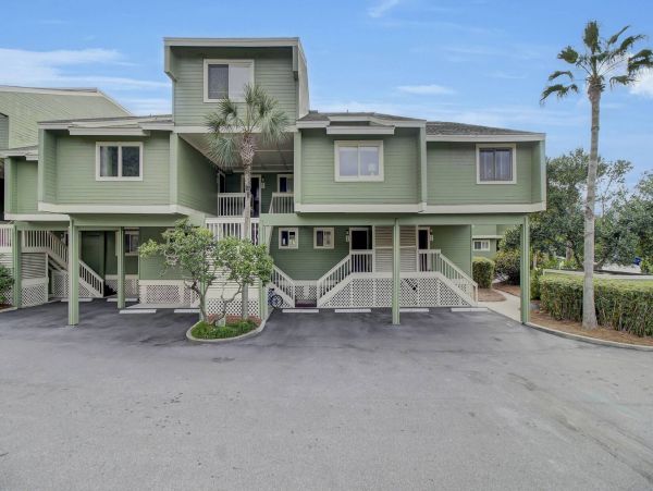 Isle Of Palms Home 1015809