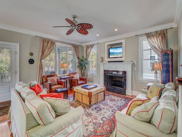 Isle Of Palms Home 1015810