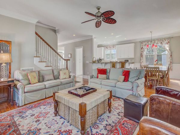 Isle Of Palms Home 1015810