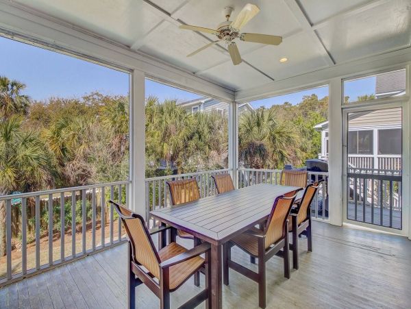 Isle Of Palms Home 1015810