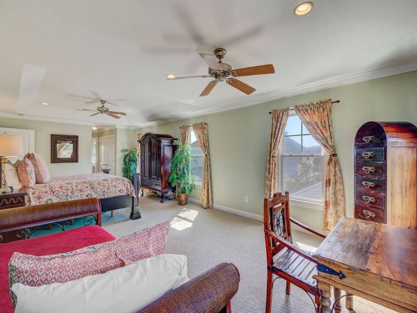 Isle Of Palms Home 1015810