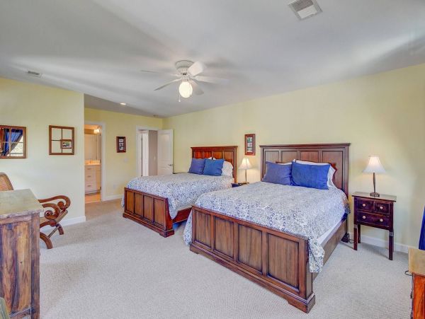 Isle Of Palms Home 1015810