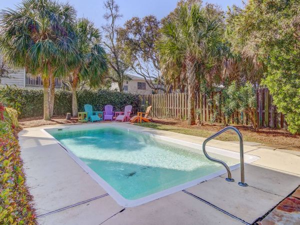 Isle Of Palms Home 1015810