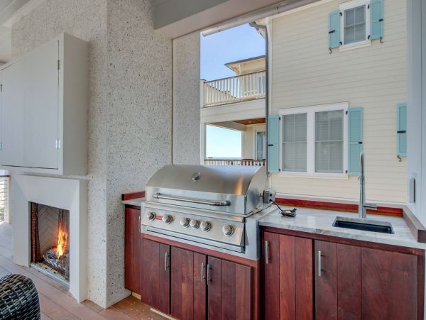 Isle Of Palms Home 1015813