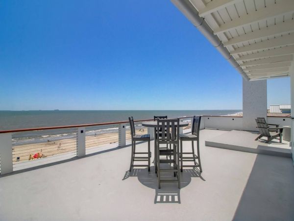 Isle Of Palms Home 1015813