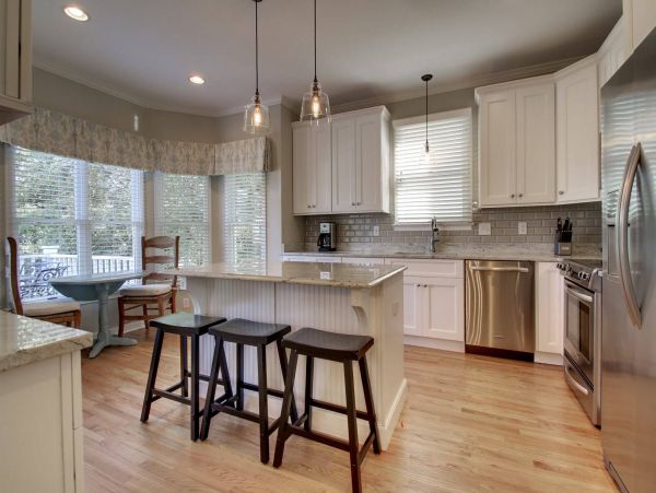 Isle Of Palms Home 1015815