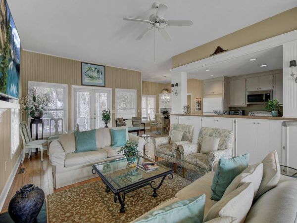 Isle of Palms 4 Bedroom Vacation Home