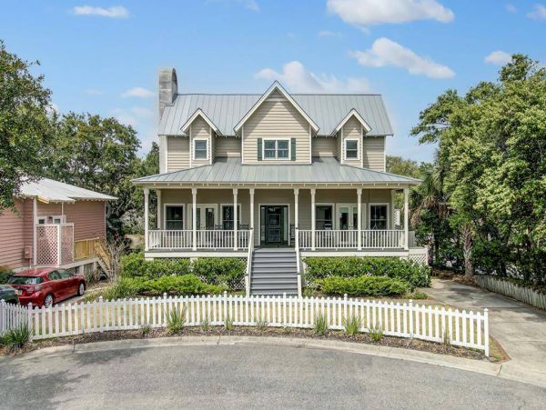 Isle of Palms 4 Bedroom Vacation Home