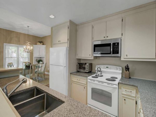 Isle of Palms 4 Bedroom Vacation Home