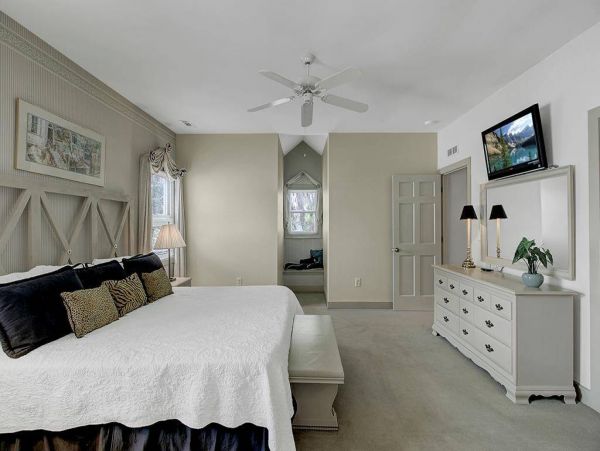 Isle of Palms 4 Bedroom Vacation Home