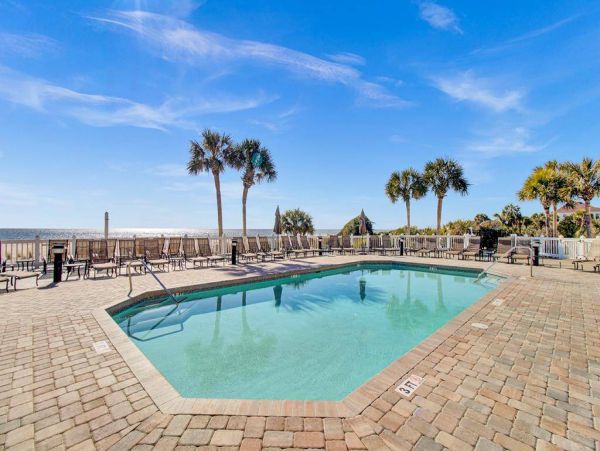 Isle of Palms 4 Bedroom Vacation Home