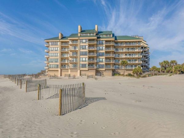 Isle Of Palms Condo 1015824