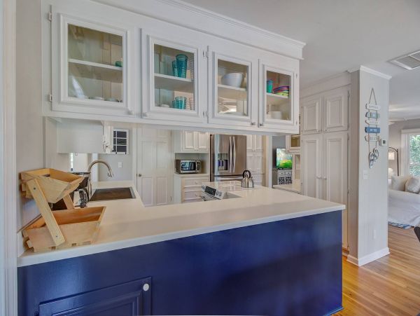New pool Luxury Home One Block To Beach