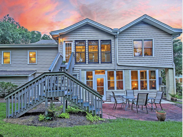 New pool Luxury Home One Block To Beach