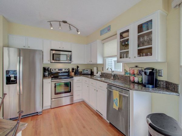 Isle Of Palms Home 1015827