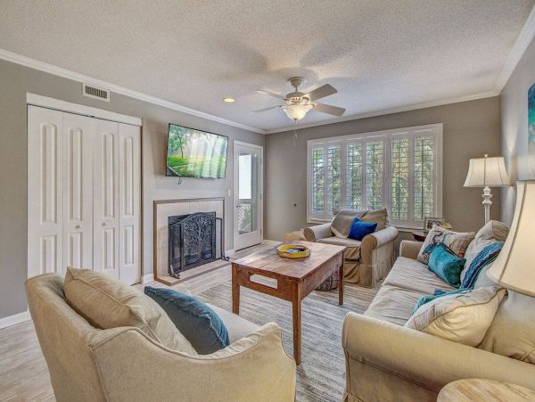 Isle Of Palms Home 1015829