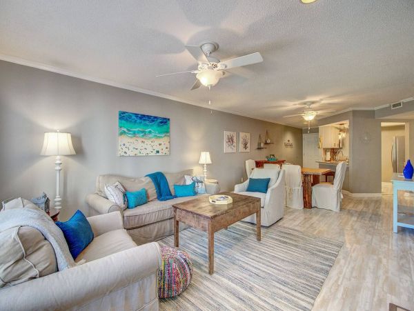 Isle Of Palms Home 1015829