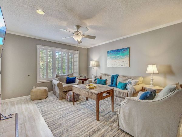 Isle Of Palms Home 1015829
