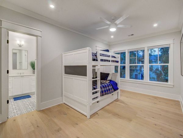 Isle Of Palms Home 1015831