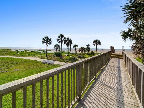 Isle Of Palms Condo 1015832