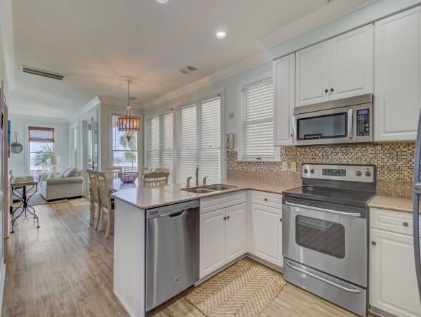 Isle Of Palms Home 1015833