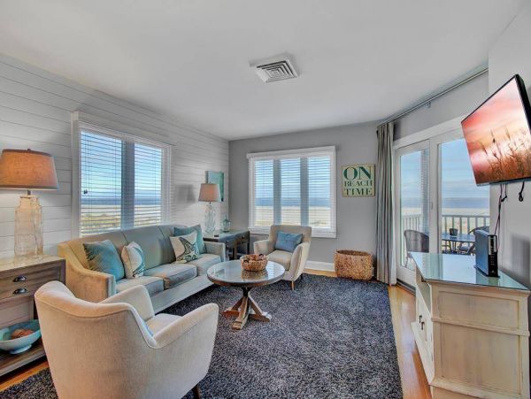 Ocean Views Isle of Palms Vacation Condo One Bedroom