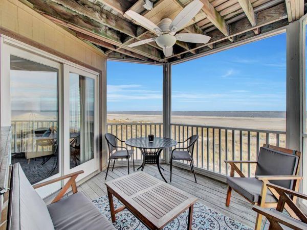 Ocean Views Isle of Palms Vacation Condo One Bedroom