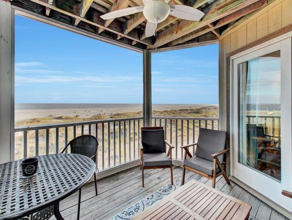 Ocean Views Isle of Palms Vacation Condo One Bedroom